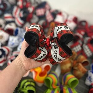 Red University of Georgia 5” Ribbon Bow with Black Paw Prints on clip